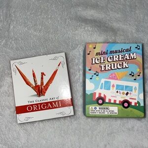 Mini Musical Ice Cream Truck Toy/Mini Origami Set